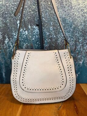 Franco Sarto Classic Cream Faux Leather Crossbody‎ Bag (GUC)